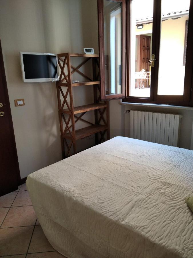Ferienwohnung Il Giardino Di Laura Toscolano-Maderno Exterior foto